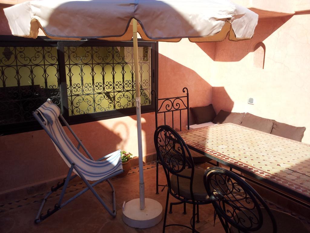 Riad Les Portes De La Medina Marrakesch Exterior foto